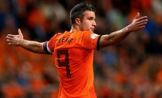 米兰APP下载-法拉利轻取红牛二队，皮亚斯特里带队取胜，新星崛起与车队策略的完美结合