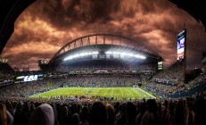 米兰体育官网-76人鏖战热火，赵继伟刷新纪录，一场跨越篮球世界的对话