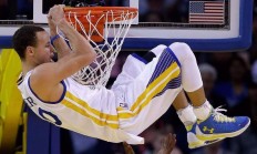 米兰百家乐-红牛风暴，维斯塔潘扛起全队，终结梅赛德斯王朝