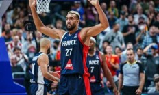 米兰体育-包含公牛绝杀立陶宛男篮，戈贝尔统治全场的词条