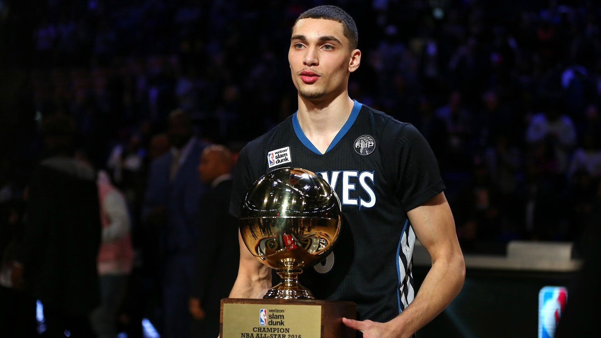 跨界传奇,当湖人翻盘广东队,哈利伯顿在欧冠淘汰赛接管比赛